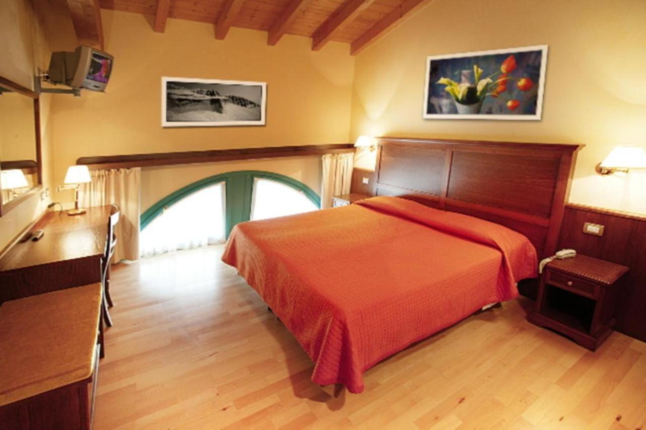 Corte Castelletto Nogarole Rocca Eksteriør bilde